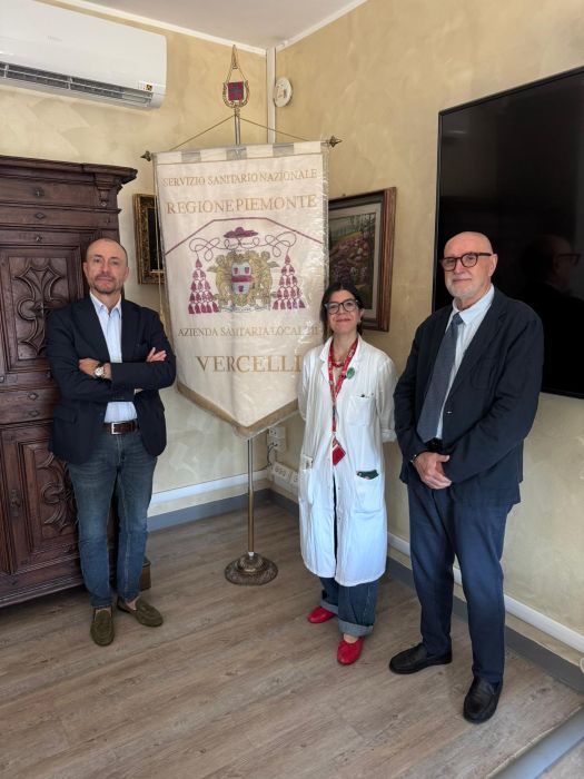 Donazione al reparto di ostetricia dell'ospedale di Vercelli