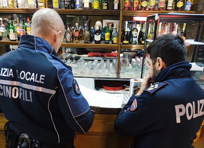 polizia bar