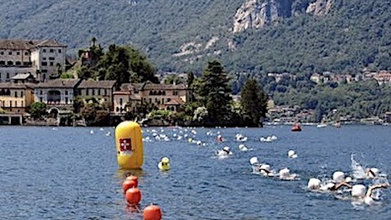 traversata lago orta 25