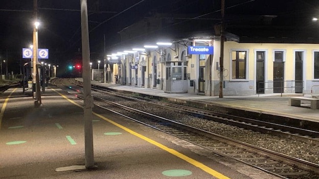 trecate stazione notte